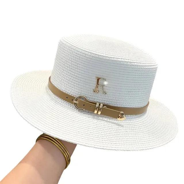 Summer Sun Hat Flat Top Straw Hats for Women New Metal R Letter Fashionable Beach Sun Hat Females Travel Holidays Boater Hat